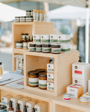 Load image into Gallery viewer, Heliotrope - CBD Jojoba & Olive Oil Bath Cube: Lavender