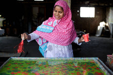 Load image into Gallery viewer, Hand Marbled Gift Bags (Small) - Neon