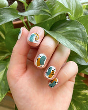 Load image into Gallery viewer, Spirulina Smoothie Nail Polish