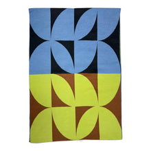 Load image into Gallery viewer, London Scarves - Retro print on cashmere blend scarf finished with fringes: Gray