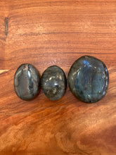 Load image into Gallery viewer, Labradorite