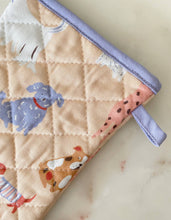 Load image into Gallery viewer, Dogs Oven Mitt + Pot Holder Set