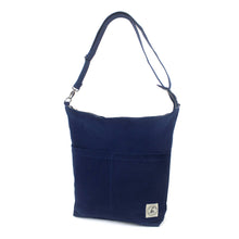 Load image into Gallery viewer, Aria Reversible Messenger: Broad Stripes