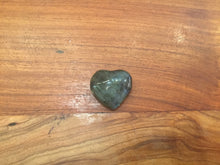 Load image into Gallery viewer, Labradorite