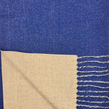 Load image into Gallery viewer, Reversible two tone coloured plain cashmere blend scarf: Black