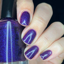 Load image into Gallery viewer, Crème de Violette Nail Polish