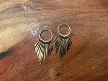 Load image into Gallery viewer, Fringe Earrings