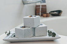 Load image into Gallery viewer, Herbal-Infused Eucalyptus + Corn Flower Bath Bomb