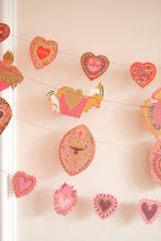 Load image into Gallery viewer, East End Press - SWEET HEARTS SEWN GARLAND