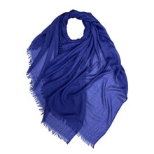 Load image into Gallery viewer, Classic Cotton Blend Scarf With Fringes
