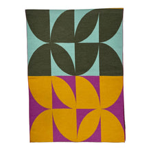 Load image into Gallery viewer, London Scarves - Retro print on cashmere blend scarf finished with fringes: Pistacio