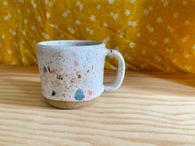 Load image into Gallery viewer, Espresso cups: White / lime green