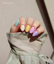 Load image into Gallery viewer, Glam & Grace - Non-Toxic Nail Polish - Mint