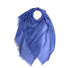 Load image into Gallery viewer, Classic Cotton Blend Scarf With Fringes