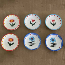 Load image into Gallery viewer, ChagoArt - Small Sunflower Trinket Tray-Ceramic Tasting Bowl-Pinch bowl