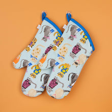 Load image into Gallery viewer, Feline Fine Cats Oven Mitts Set of 2