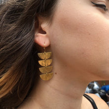 Load image into Gallery viewer, Waves Earrings