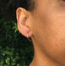 Load image into Gallery viewer, Half Moon Open Hoops