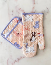 Load image into Gallery viewer, Dogs Oven Mitt + Pot Holder Set