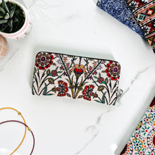 Load image into Gallery viewer, Floral Handmade Wallet, Boho Wallet for Women, Zipper Wallet
