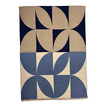 Load image into Gallery viewer, London Scarves - Retro print on cashmere blend scarf finished with fringes: Gray
