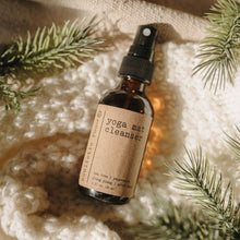 Load image into Gallery viewer, Soulistic Root - Essential Oils &amp; Self Care Gifts - Yoga Mat Cleaner Spray | Christmas Gifts - Stocking Stuffers: 2 oz / No Gemstones

