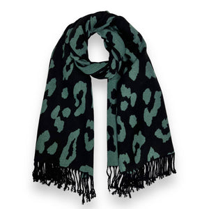 Leopard print on cashmere blend scarf finished with tassels