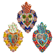 Load image into Gallery viewer, Painted Milagro Heart, Sm, Peru
