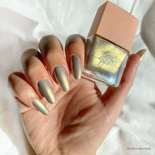 Load image into Gallery viewer, Glam &amp; Grace - Nail Polish - Mixed Metal
