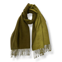 Load image into Gallery viewer, London Scarves - Reversible two tone coloured plain cashmere blend scarf: Khaki
