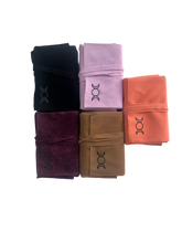 Load image into Gallery viewer, Vieux Monde - Triple Moon Velvet Tarot Bags: Black
