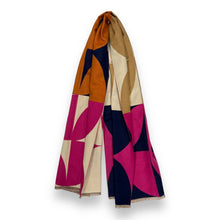 Load image into Gallery viewer, London Scarves - Retro print on cashmere blend scarf finished with fringes: Hotnavi
