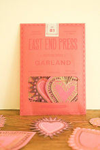 Load image into Gallery viewer, East End Press - SWEET HEARTS SEWN GARLAND

