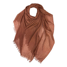 Load image into Gallery viewer, Classic plain cotton blend scarf finished with fringes
