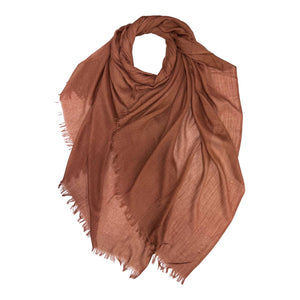 Classic plain cotton blend scarf finished with fringes