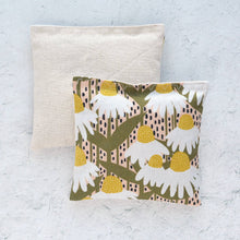 Load image into Gallery viewer, Minor Thread - Lavender Sachet Bundle in White Coneflower
