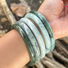 Load image into Gallery viewer, Earths Elements Wholesale - Bracelet - Burmese Jade Bangle, 6mm

